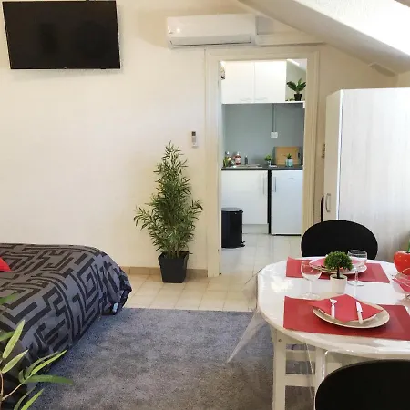 Appartements Sun, Parking, Centre Ville , Proche Sanctuaires Lourdes Exterior photo